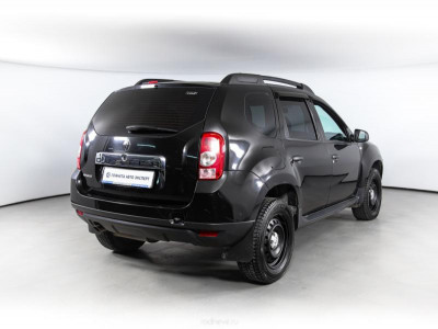 Renault Duster 1.6 MT 4x4 (102 л. с.)