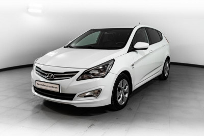 Hyundai Solaris Хетчбек 1.6 AT (123 л. с.)