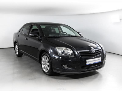 Toyota Avensis 2.0 AT (147 л. с.)