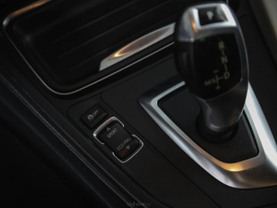 BMW 3 серия 316i AT (136 л. с.)