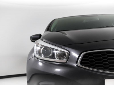Kia Ceed 1.6 MT (129 л. с.)