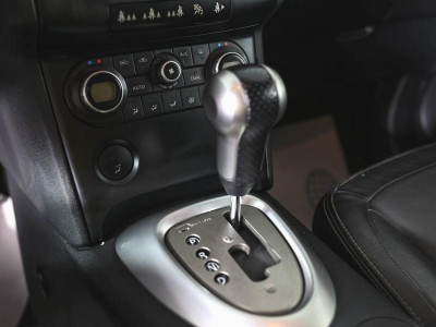 Nissan Qashqai 2.0 CVT FWD (140 л. с.)