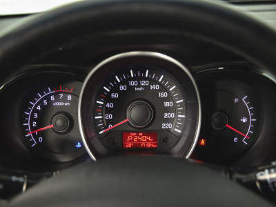 Kia Rio Хетчбэк 1.4 AT (107 л. с.)