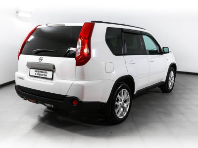 Nissan X-Trail 2.0 CVT AWD (141 л. с.)