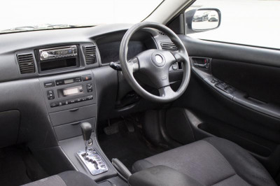 Toyota Corolla Fielder 1.8 AT (136 л.с.)