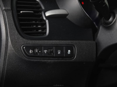 Kia Rio X-Line 1.4 AT (100 л. с.)