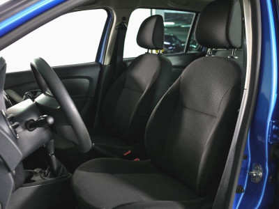 Renault Sandero 1.6 AT (102 л. с.)