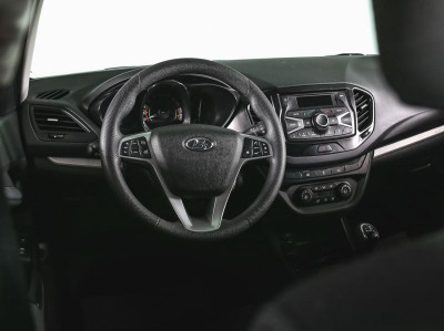 LADA Vesta SW 1.8 AMT (122 л.с.)