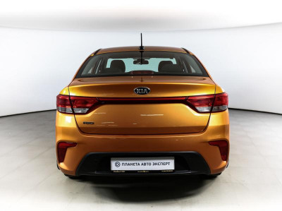 Kia Rio 1.6 AT (123 л. с.)