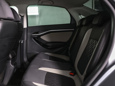 LADA Vesta Cross 1.6 MT (106 л.с.)