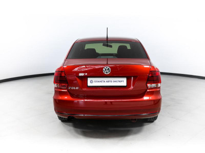 Volkswagen Polo 1.6 MPI AT (105 л.с.)