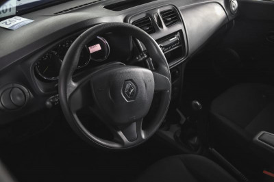 Renault Sandero 1.6 MT (82 л. с.)