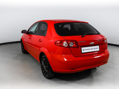 Chevrolet Lacetti 1.4 MT (95 л. с.)