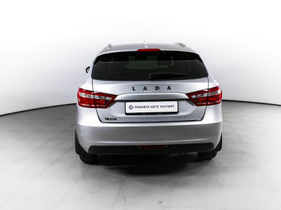 LADA Vesta SW 1.6 MT (106 л.с.)