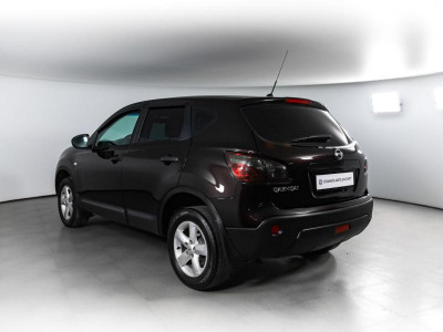 Nissan Qashqai 2.0 CVT (141 л. с.)