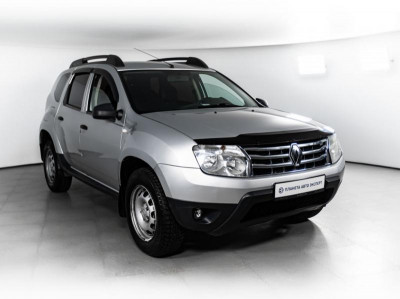 Renault Duster 2.0 АТ 4x4 (135 л. с.)