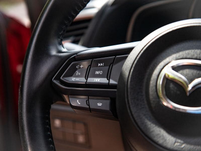 Mazda 3 1.5 AT (120 л.с.)