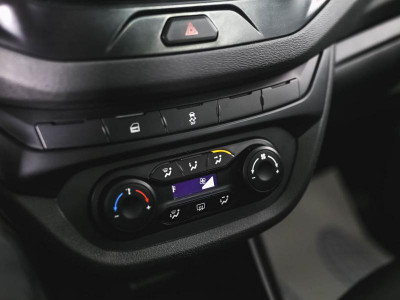 LADA Vesta 1.6 MT (106 л. с.)