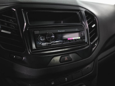 LADA Vesta 1.6 MT (106 л. с.)