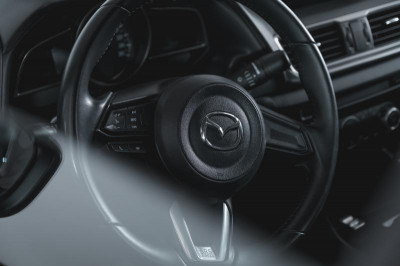 Mazda 3 1.5 AT (120 л.с.)