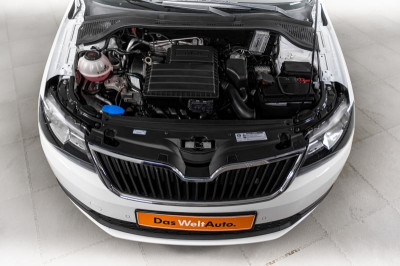 ŠKODA RAPID 1.6 MT (90 л. с.)
