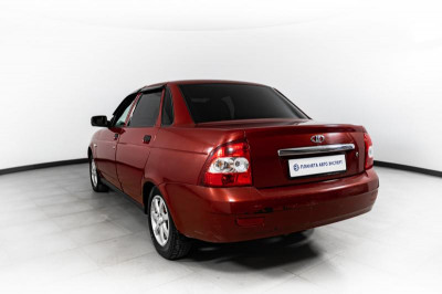 LADA Priora 1.6 MT 16 кл (Евро-3) (98 л. с.)