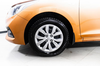 Hyundai Solaris 1.4 MT (100 л.с.)