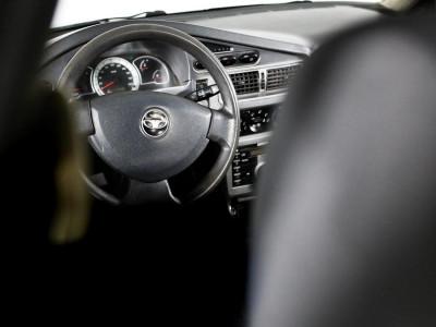 Daewoo Nexia 1.5 MT (80 л. с.)