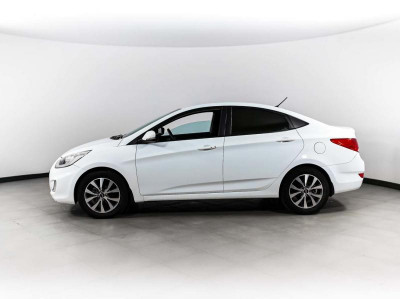 Hyundai Solaris 1.6 AT (123 л. с.)