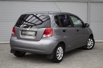 Chevrolet Aveo 1.2 MT (72 л.с.)