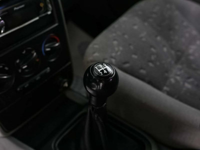 Kia Spectra 1.6 MT (101 л. с.)