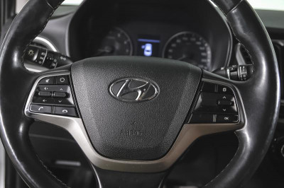 Hyundai Solaris 1.6 MT (123 л.с.)