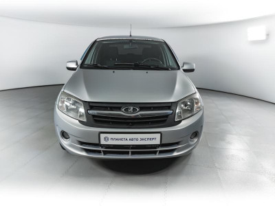 LADA Granta седан 1.6 MT 16кл (98 л. с.)