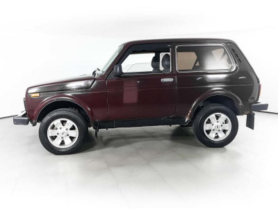 LADA 4x4 1.8 MT (82 л. с.)