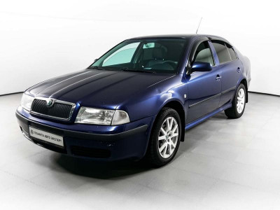 ŠKODA Octavia 1.6 MT (102 л. с.)