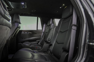 Cadillac Escalade 6.2 AT (409 л.с.) 4WD