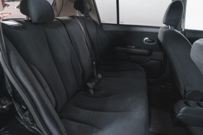 Nissan Tiida 1.6 MT (110 л. с.)