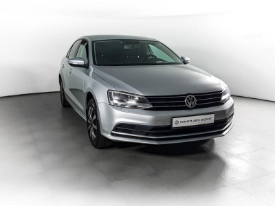 Volkswagen Jetta 1.4 TSI DSG (125 л. с.)