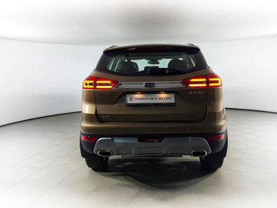Geely Atlas 2.4 6AT 4WD (149 л.с.)