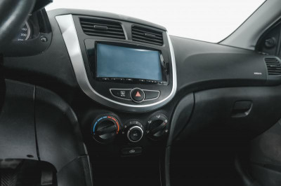 Hyundai Solaris 1.6 MT (123 л. с.)