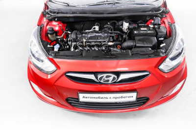 Hyundai Solaris 1.6 AT (123 л. с.)