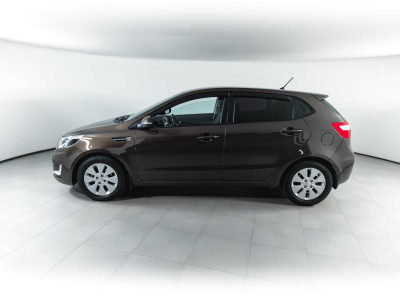 Kia Rio 1.6 6MT (123 л. с.)