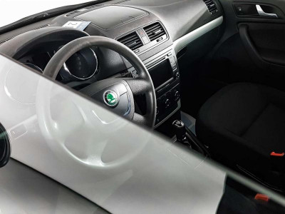 ŠKODA Yeti 1.2 TSI DSG (105 л. с.)