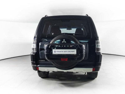 Mitsubishi Pajero 3.0 AT AWD (178 л. с.)