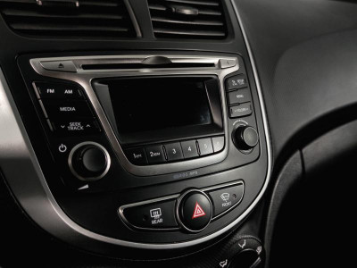 Hyundai Solaris Хетчбек 1.6 MT (123 л. с.)