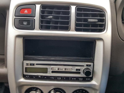Nissan Cube 1.3 AT (85 л. с.)