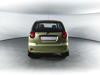 Chevrolet Spark 0.8 AT (52 л. с.)
