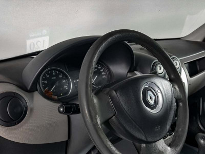 Renault Logan 1.6 MT (84 л. с.)
