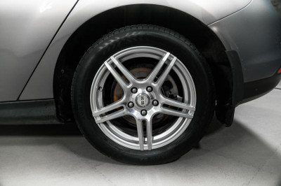 Ford Focus 1.6 MT (125 л. с.)