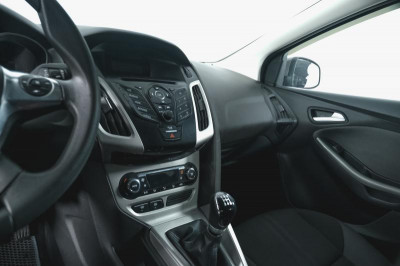 Ford Focus 1.6 MT (125 л. с.)